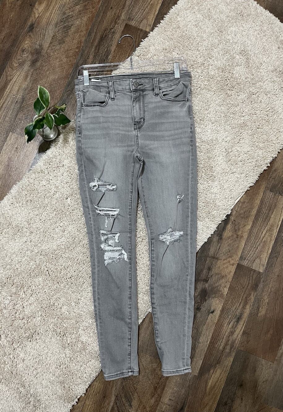 American Eagle 2 Short Gray Distressed High-Rise Stretch Jegging Skinny Jeans